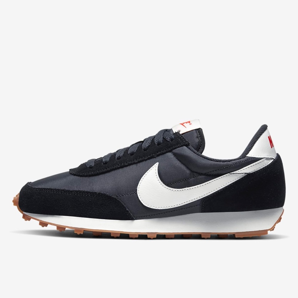 Nike Daybreak womens 12 new in box